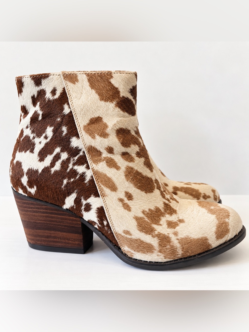 Rioslize Women’s Cowhide Calf Hair Ankle Boots Western Boho Size 8.5 Leather